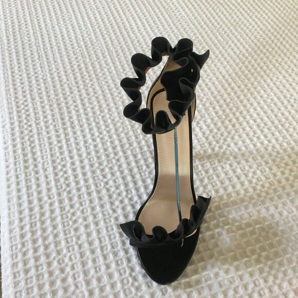 BLACK RUFFLE DETAIL STILETTO HEELS - Picture 4 of 5
